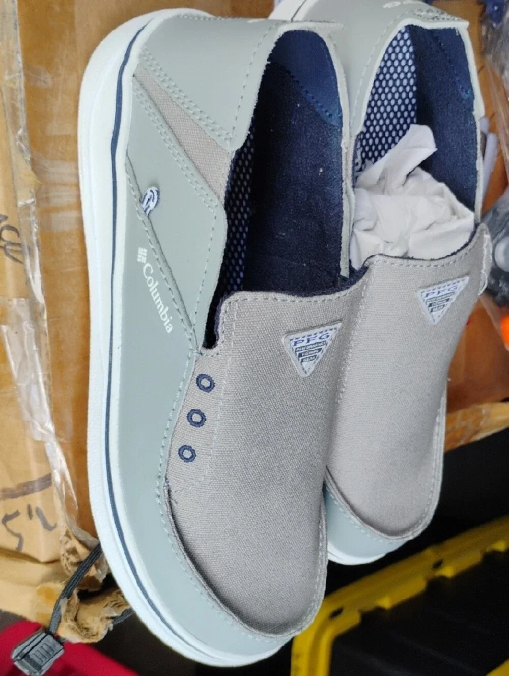 (X-99) New Columbia Youth Bahama Slip-On Canvas Loafers